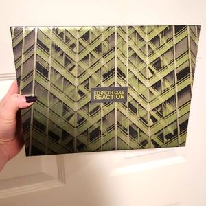 Kenneth Cole Reaction Cologne Empty Box Green